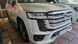 تويوتا لاندكروزر